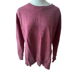 Velocity pull on sweater size Medium